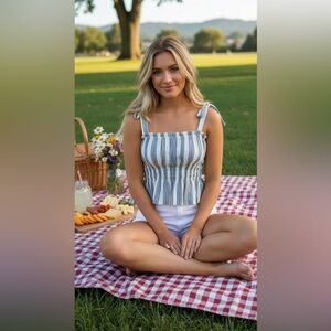 Francesca's Mi Ami White Blue Striped Halter Crop Top Blouse Sz S Boho Chic NWOT